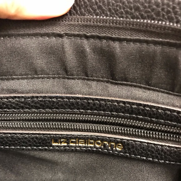 Liz Claiborne crossbody purse - Picture 6 of 6